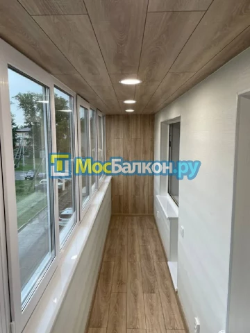 Заказать балкон в Домодедово цена от 1320 руб | Остекление балконов и лоджий МосБалкон