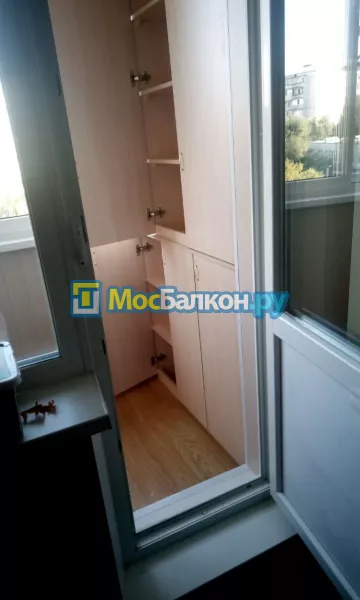 Шкаф на балкон купить в Домодедово на заказ недорого от МосБалкон