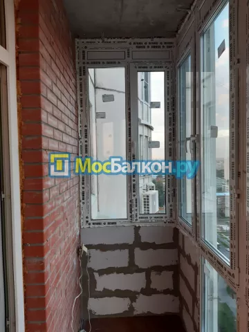 Панорамное остекление заказать под ключ по выгодной цене в Домодедово от компании МосБалкон
