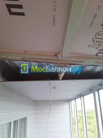 Крыша на балконе в Домодедово монтаж и ремонт по выгодной цене от МосБалкон