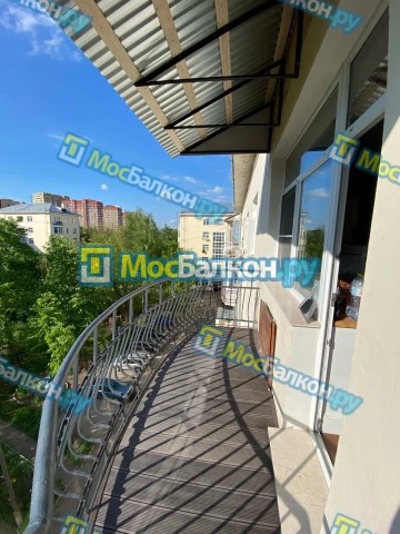 Крыша на балконе в Домодедово монтаж и ремонт по выгодной цене от МосБалкон
