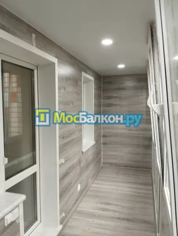 Заказать балкон в Домодедово цена от 1320 руб | Остекление балконов и лоджий МосБалкон