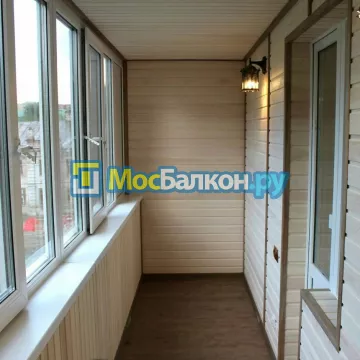 Заказать балкон в Домодедово цена от 1320 руб | Остекление балконов и лоджий МосБалкон