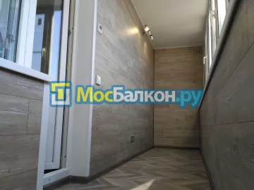 Заказать балкон в Домодедово цена от 1320 руб | Остекление балконов и лоджий МосБалкон