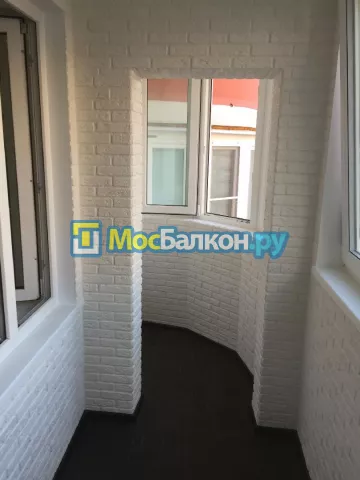 Заказать балкон в Домодедово цена от 1320 руб | Остекление балконов и лоджий МосБалкон
