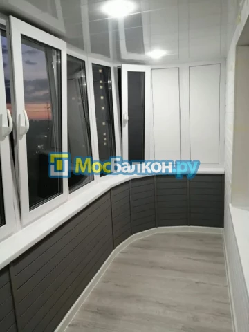 Заказать балкон в Домодедово цена от 1320 руб | Остекление балконов и лоджий МосБалкон