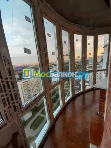 Панорамное остекление заказать под ключ по выгодной цене в Домодедово от компании МосБалкон