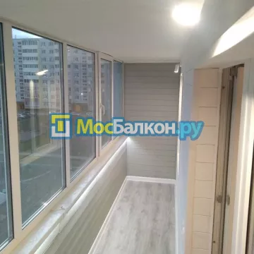 Заказать балкон в Домодедово цена от 1320 руб | Остекление балконов и лоджий МосБалкон
