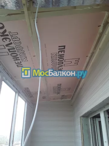 Крыша на балконе в Домодедово монтаж и ремонт по выгодной цене от МосБалкон