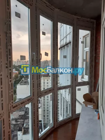 Панорамное остекление заказать под ключ по выгодной цене в Домодедово от компании МосБалкон