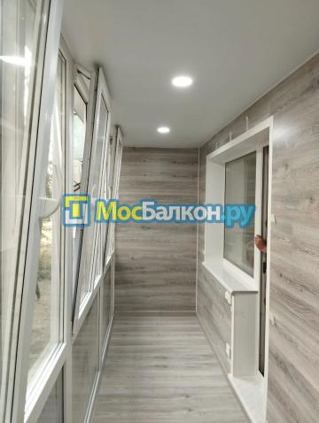 ОСТЕКЛЕНИЕ И ОТДЕЛКА БАЛКОНОВ В ГРАД МОСКОВСКИЙ